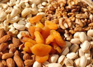 Snack on dry fruits this winter