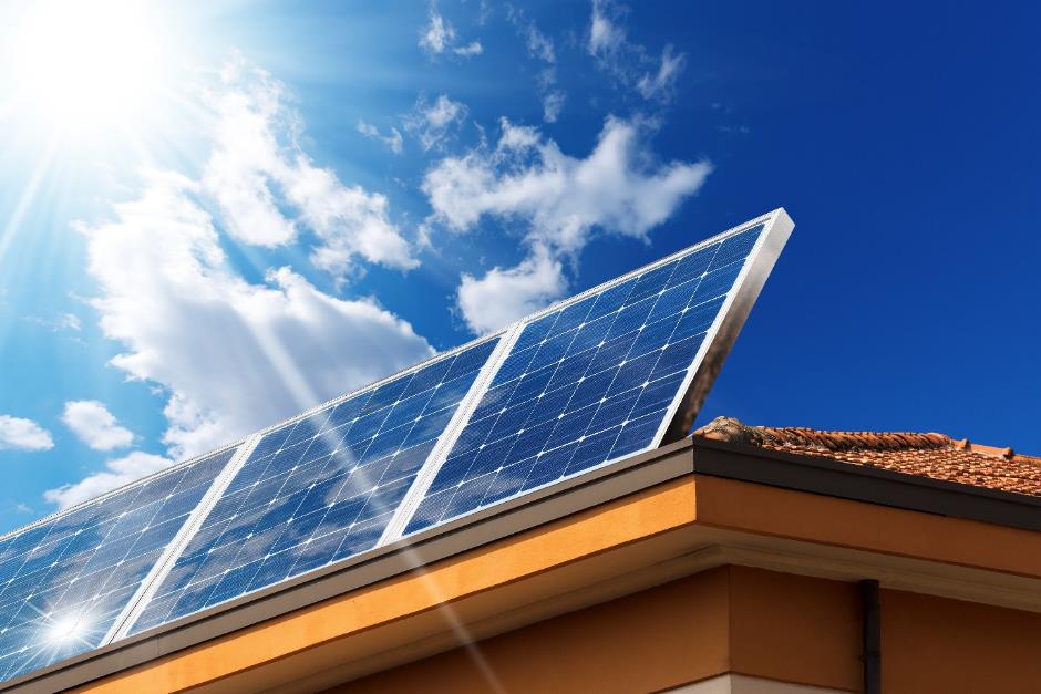 How Does a Solar Panel Help You Become Aatmanirbhar?