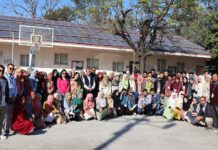 Ladakh Students on Study Tour to IIM Jammu