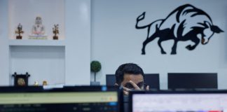 Indian stock markets crack over 2% as US jobs data exacerbates global recession fears