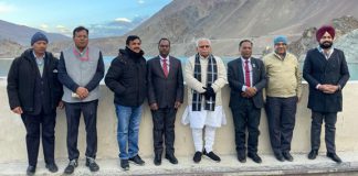 Union Minister Manohar visits 45 MW NHPC Nimoo Bazgo Power Station