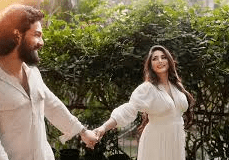 Actor Nagarjuna’s son Akhil Akkineni gets engaged to Zainab Ravdjee Actor Nagarjuna’s son Akhil Akkineni gets engaged to Zainab Ravdjee