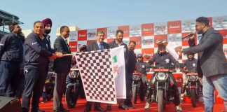 Div Com flags off ‘Amul Clean Fuel Rally’ Div Com flags off 'Amul Clean Fuel Rally'