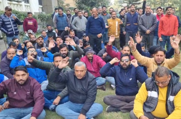 PWD Daily Wagers hold protest, demand regularization