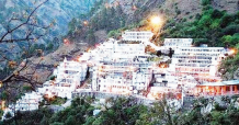 Pilgrim Footfall Rises Again at Vaishno Devi, Restoring Buzz in Katra