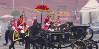 President Murmu Accorded Ceremonial Welcome at Parliament