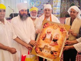 Governor recalls Guru Nanak Dev Ji’s divine visit to sacred land of Kangra