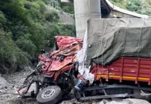 Truck Driver Killed in NH-44 Accident Near Banihal