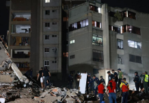 32 Dead, 700 Injured in Twin Venezuela Quakes