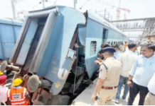 Katra-bound coach develops crack, partially separates at Ludhiana; No Injuries