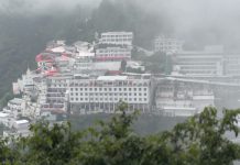 Amarnath, Vaishno Devi, Shiv Khori Pilgrimages Suspended Amid Rain Forecast