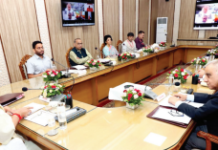 LG Sinha reviews donation management systems at Shrine Board