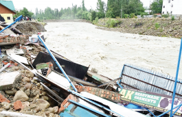 5 killed, roads shut as heavy rains trigger flash floods, landslides in J&K